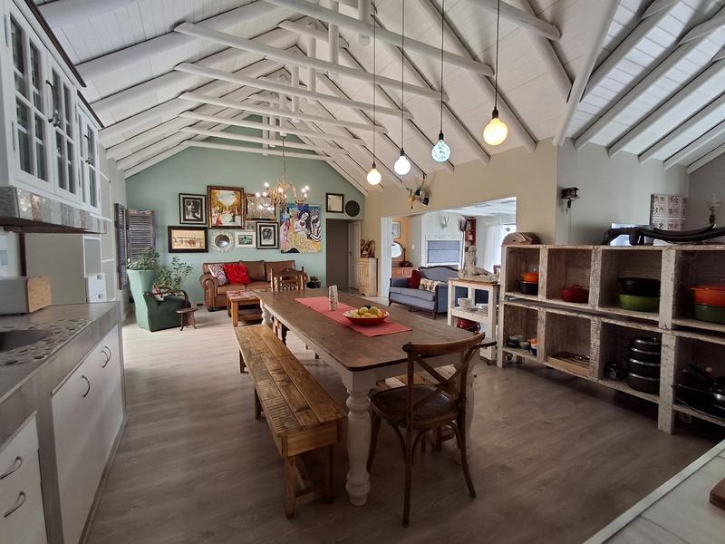 4 Bedroom Property for Sale in Duyker Eiland Western Cape